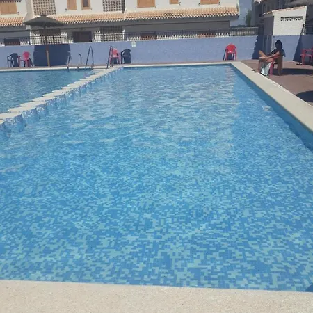 Santa Pola, En Playa Del Tamarit Con Piscina. דירה