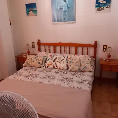 Santa Pola, En Playa Del Tamarit Con Piscina.